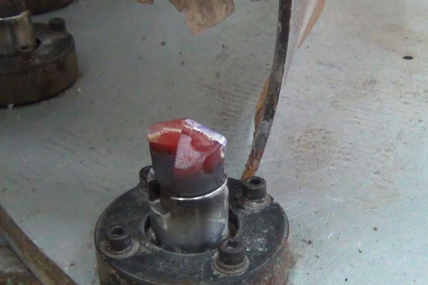 深圳高頻焊機(jī)刀頭焊接